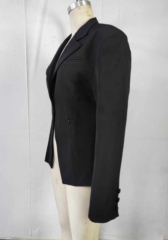 Classic Black Women's Blazer​
